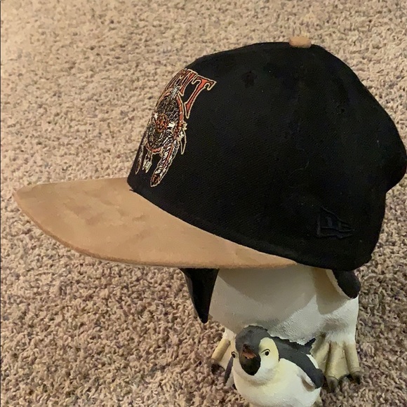 Omit SnapBack - Picture 4 of 6